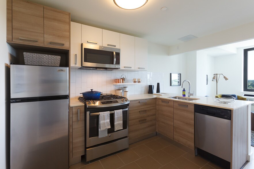 More Photos Of 626-632 Flatbush Ave, Brooklyn Apartments For Lease