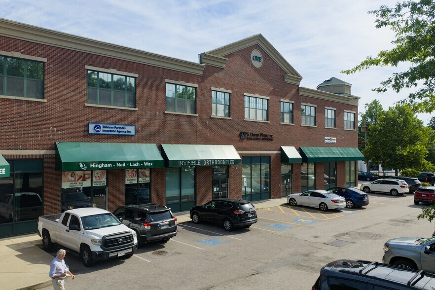 More Photos Of 1 Derby St, Hingham Storefront Retail Office For Lease
