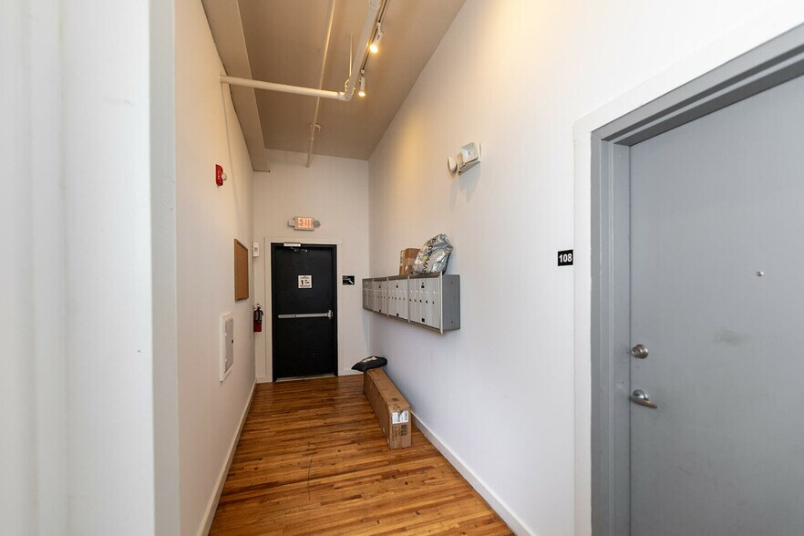 More Photos Of , Memphis Multifamily For Sale