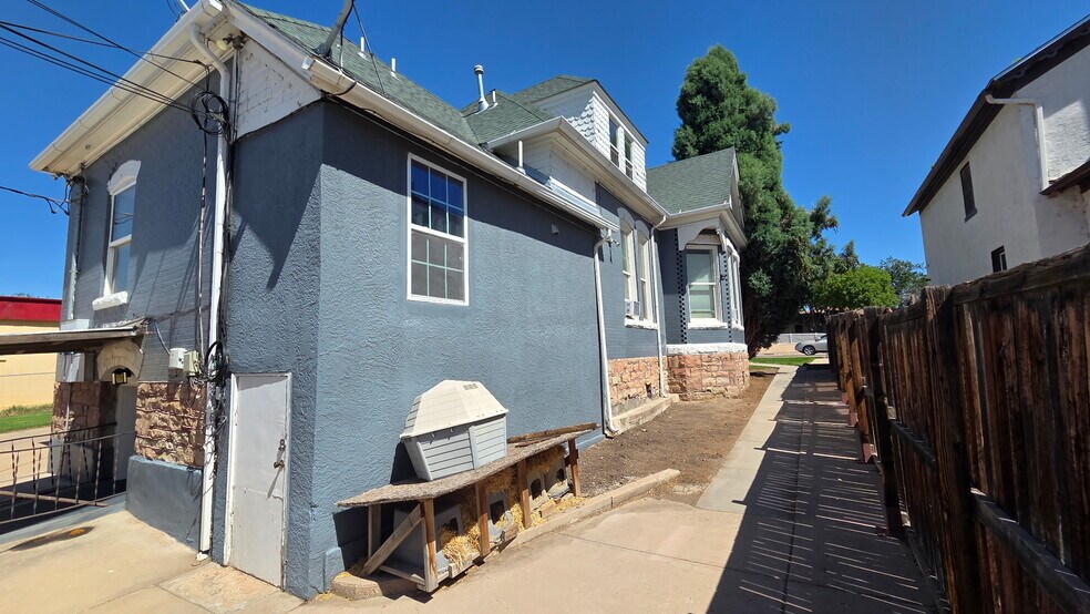 More Photos Of 616 W 10th St, Pueblo Apartments For Sale
