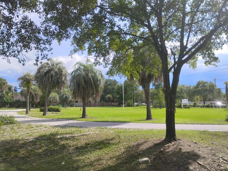 More Photos Of 2981 Parental Home Rd, Jacksonville Rehabilitation Center For Lease