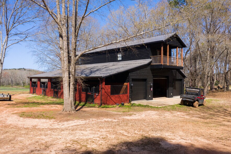 More Photos Of 685 N McDonough Rd, Griffin Land For Sale