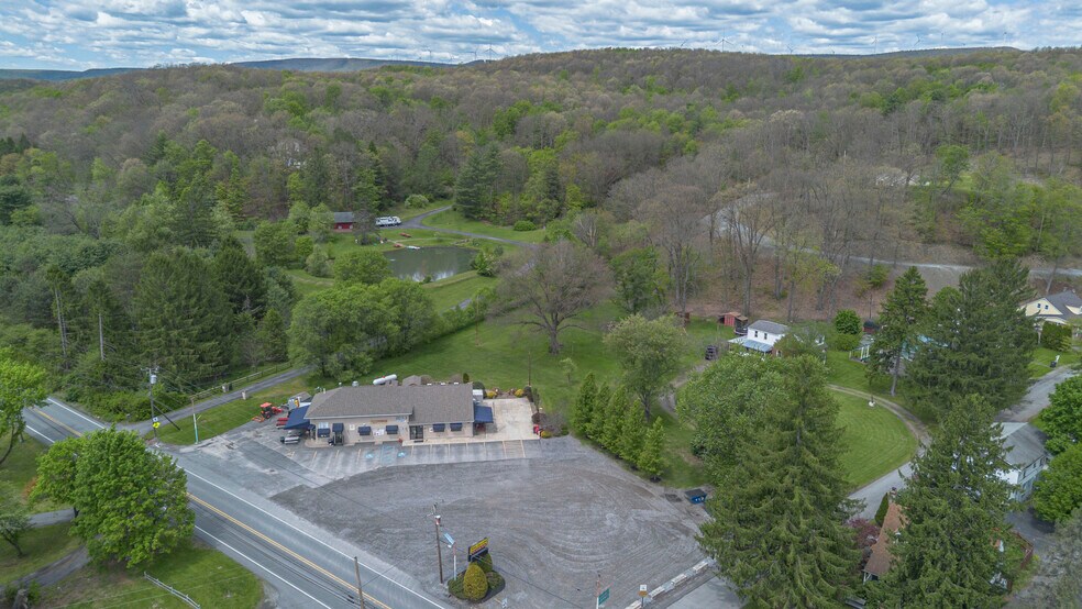 More Photos Of 13524 S Eagle Valley Rd, Tyrone Restaurant For Sale