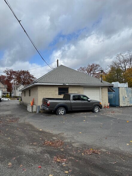 More Photos Of 9 Dodd St, East Orange Industrial For Lease