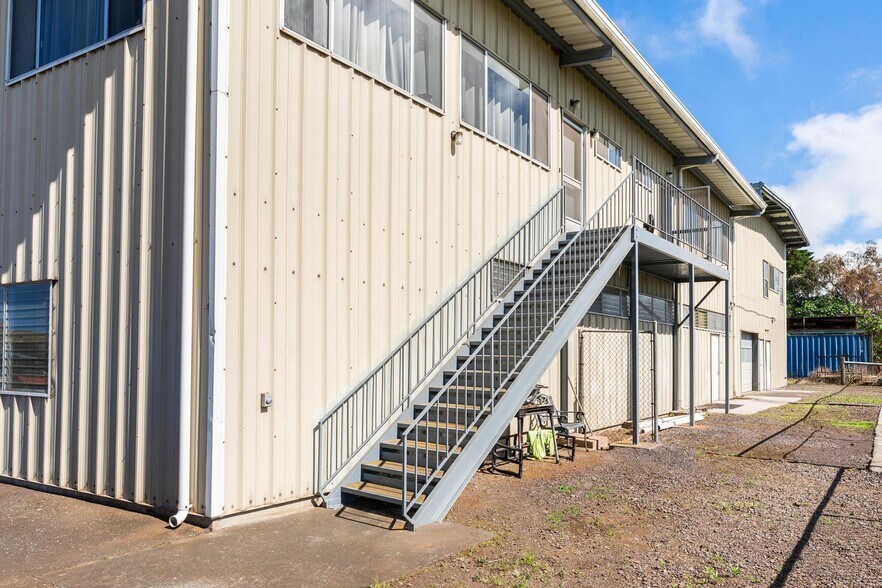 More Photos Of 64-1015 Mamalahoa Hwy, Kamuela Warehouse For Sale