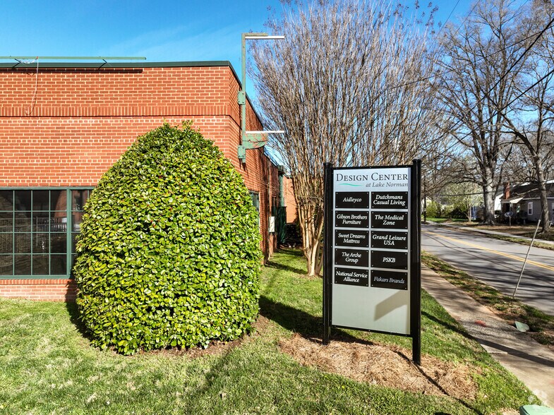 More Photos Of 532-533 Patterson Ave, Mooresville Loft Creative Space For Sale