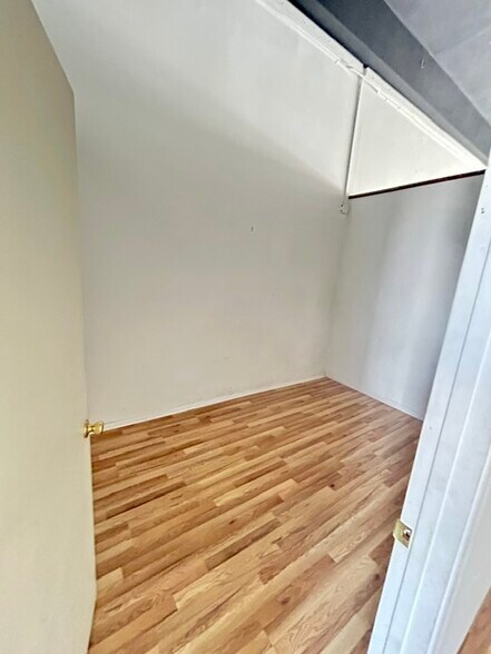 More Photos Of 1900-1912 Westwood Blvd, Los Angeles Storefront Retail Office For Lease
