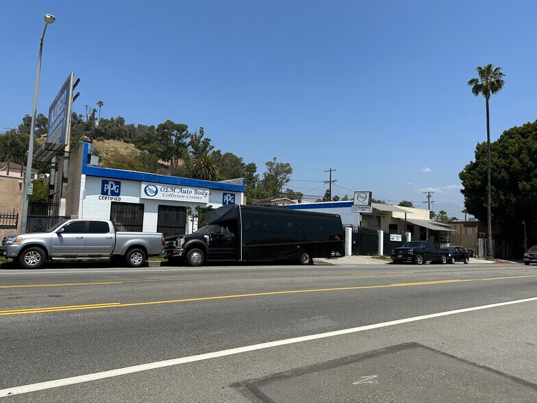 More Photos Of 5269 Alhambra Ave, Los Angeles Auto Repair For Sale
