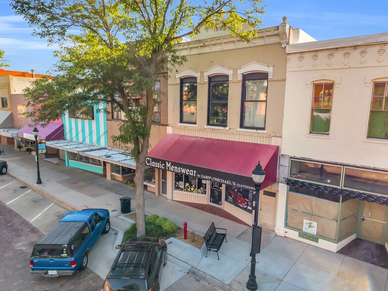 Primary Photo Of 2118 Central Ave, Kearney General Retail For Sale