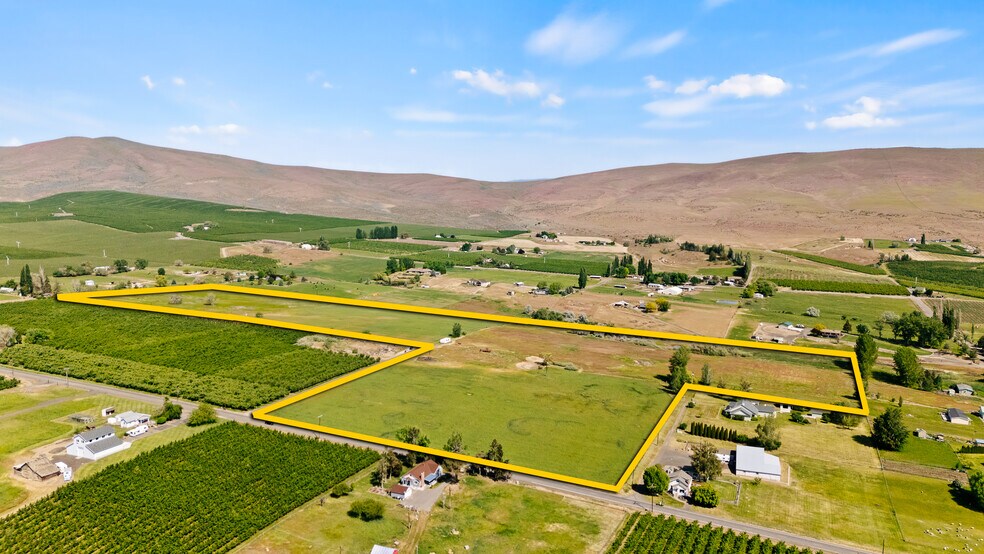 Primary Photo Of Tieton Drive, Yakima Land For Sale