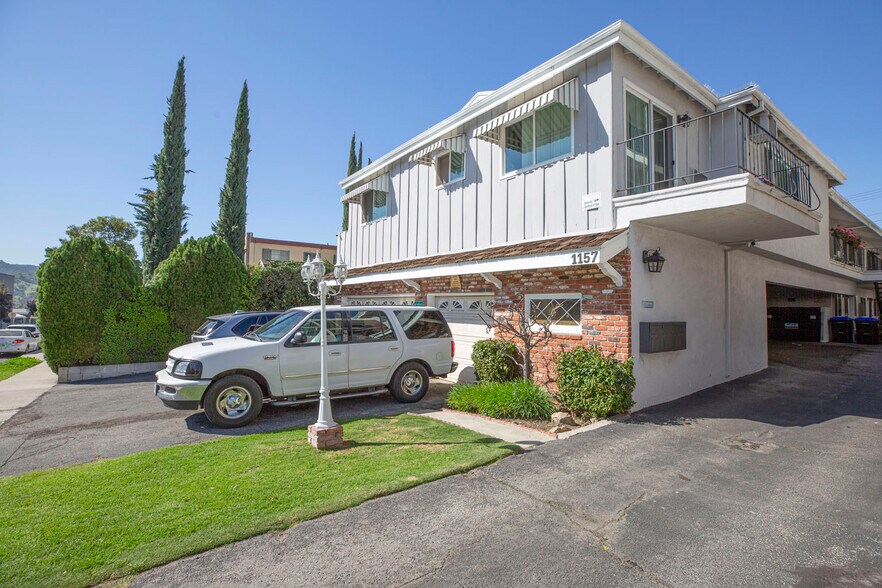 More Photos Of 1157 Justin Ave, Glendale Apartments For Sale