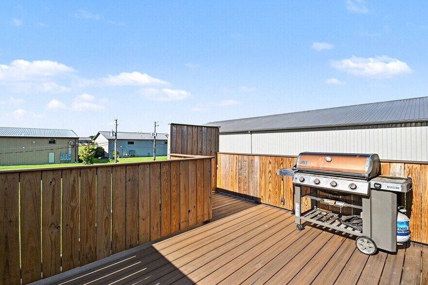 More Photos Of 12531 W Horseshoe Dr, New Lenox Warehouse For Sale