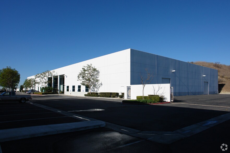 More Photos Of 25131 Arctic Ocean Dr, Lake Forest Manufacturing For Lease