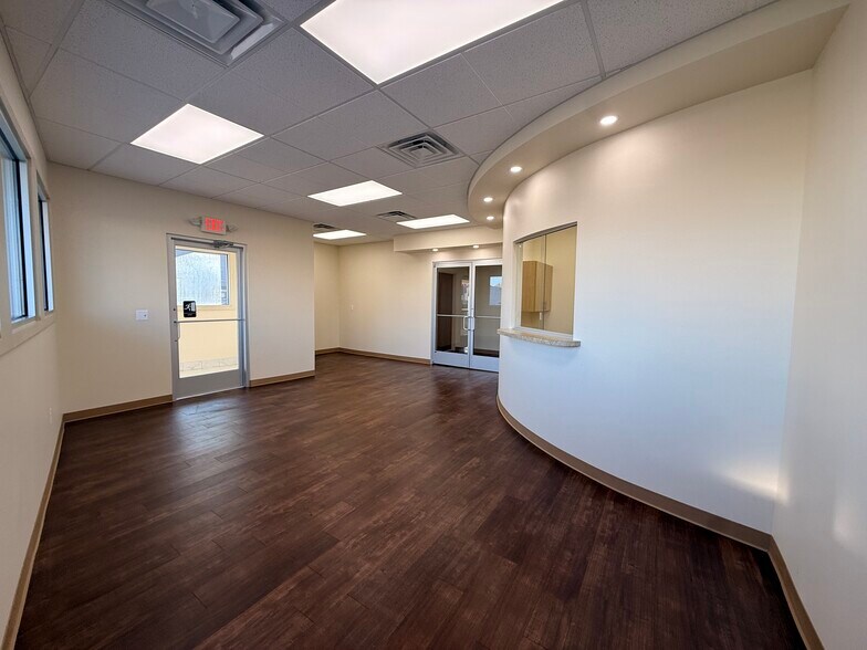 More Photos Of 11901 Joseph Campau St, Hamtramck Storefront Retail Office For Lease
