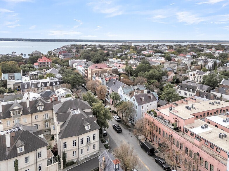 More Photos Of 12 Gillon St, Charleston Office For Lease