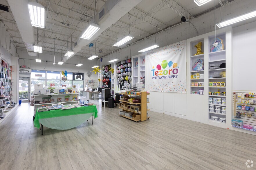 More Photos Of 4646-4698 NW 183rd St, Miami Gardens Unknown For Lease