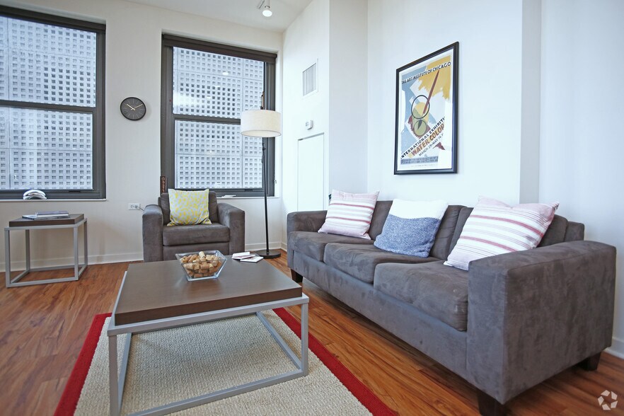 More Photos Of 59 E Van Buren St, Chicago Apartments For Lease