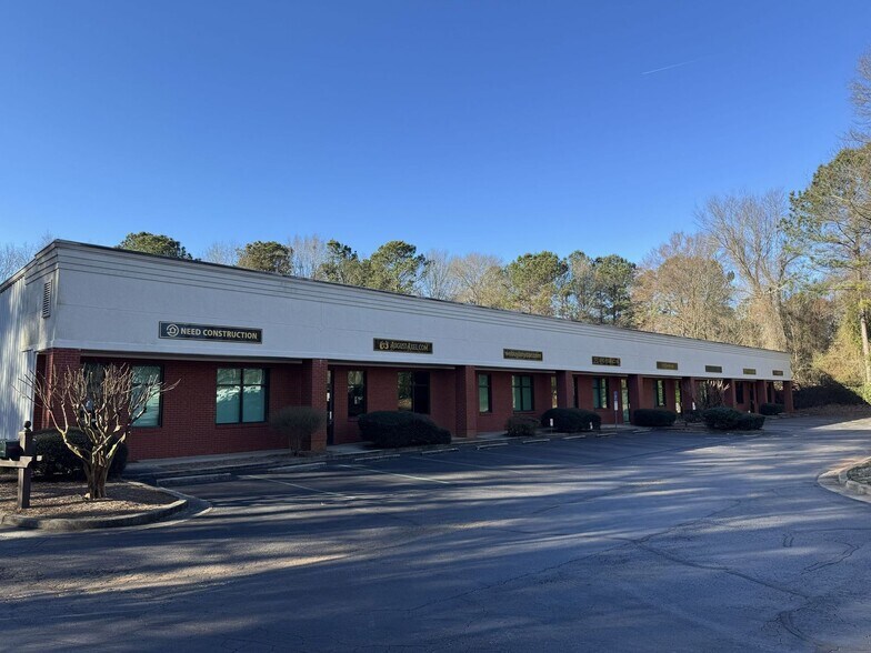 Primary Photo Of 205-219 Fulton Ct, Peachtree City Light Distribution For Lease