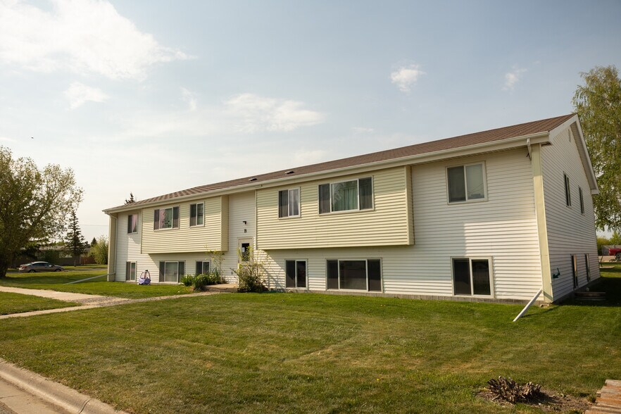 More Photos Of 1000 4th Ave SW, Conrad Apartments For Sale