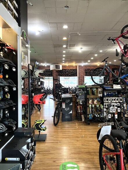 More Photos Of 195 Broadway W, Vancouver Storefront Retail Office For Lease