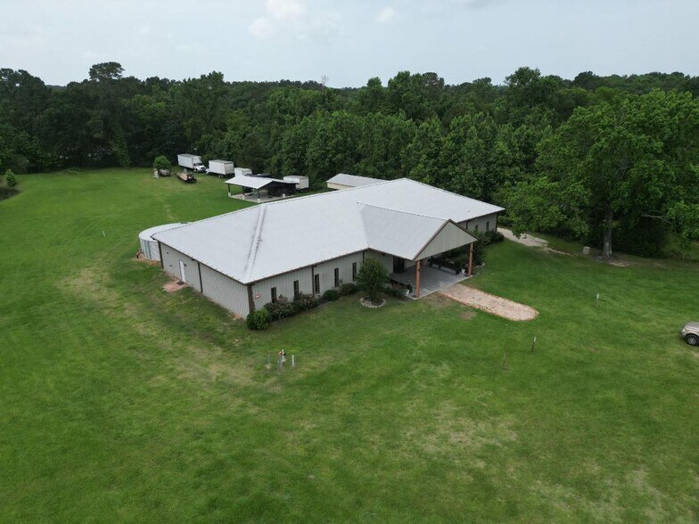 More Photos Of 13705 FM 2432 Rd, Willis Specialty For Sale