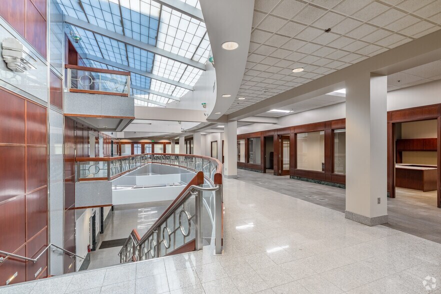 More Photos Of 111 N Wall St, Spokane Office For Lease