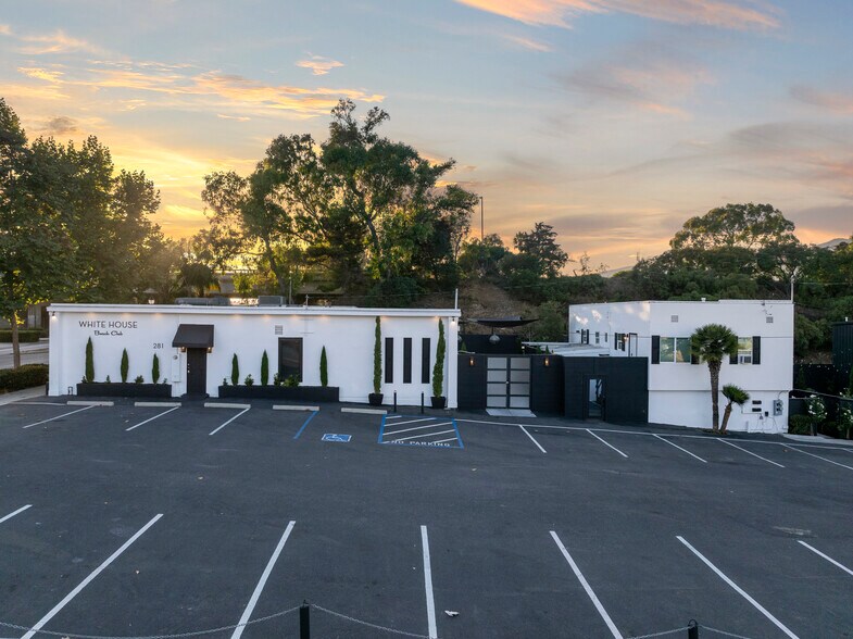 More Photos Of 281 W Main St, Ventura Storefront Retail Residential For Sale