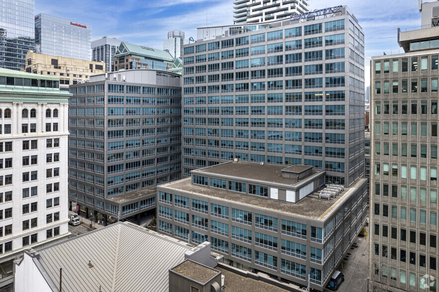 Primary Photo Of 30 Adelaide St E, Toronto Coworking Space