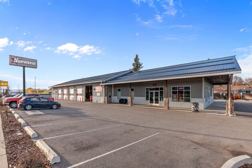 More Photos Of 8615 E Trent Ave, Spokane Valley Auto Repair For Sale