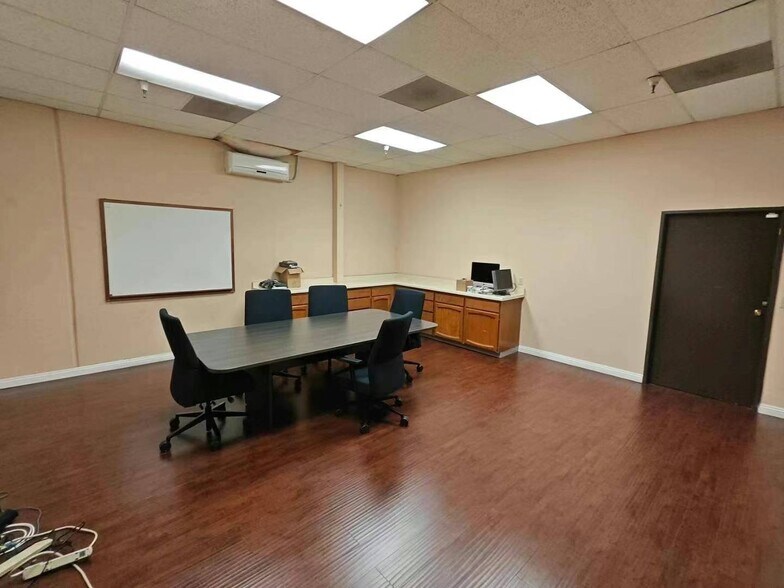 More Photos Of 5070 Lindsay Ct, Chino Warehouse For Lease