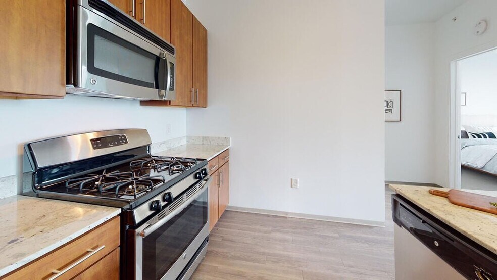 More Photos Of 1369 Spruce Pl, Minneapolis Apartments For Lease