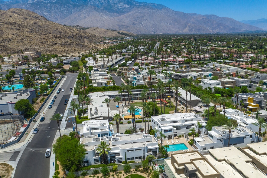 More Photos Of 67590 Jones Rd, Cathedral City Hotel For Sale