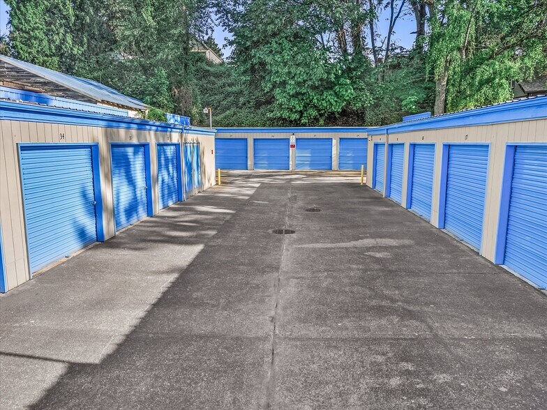 More Photos Of 5803 SE Johnson Creek Blvd, Portland Self Storage For Sale