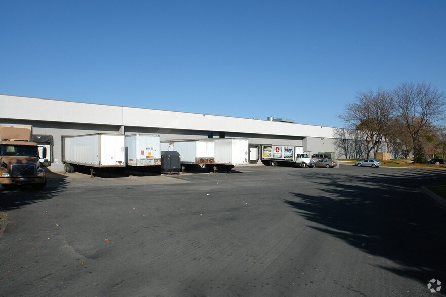 More Photos Of 7550 Corporate Way, Eden Prairie Manufacturing For Lease
