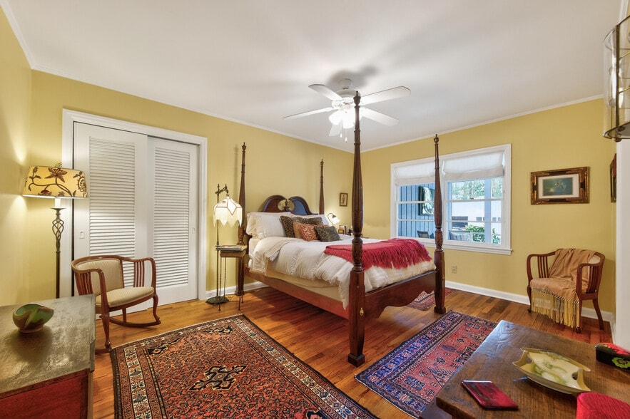 More Photos Of 827 Pinetree Dr, Decatur Apartments For Sale