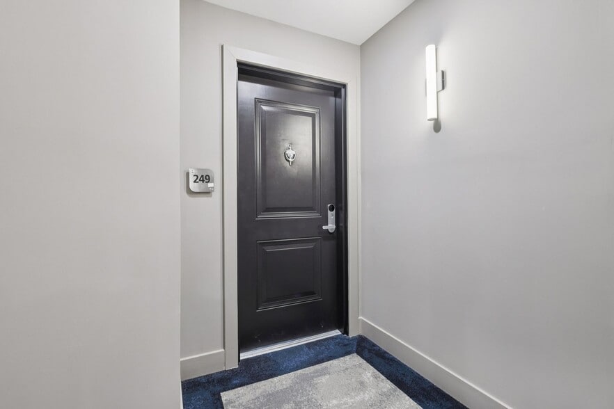 More Photos Of 10 W Westfield Ave W, Roselle Park Apartments For Lease