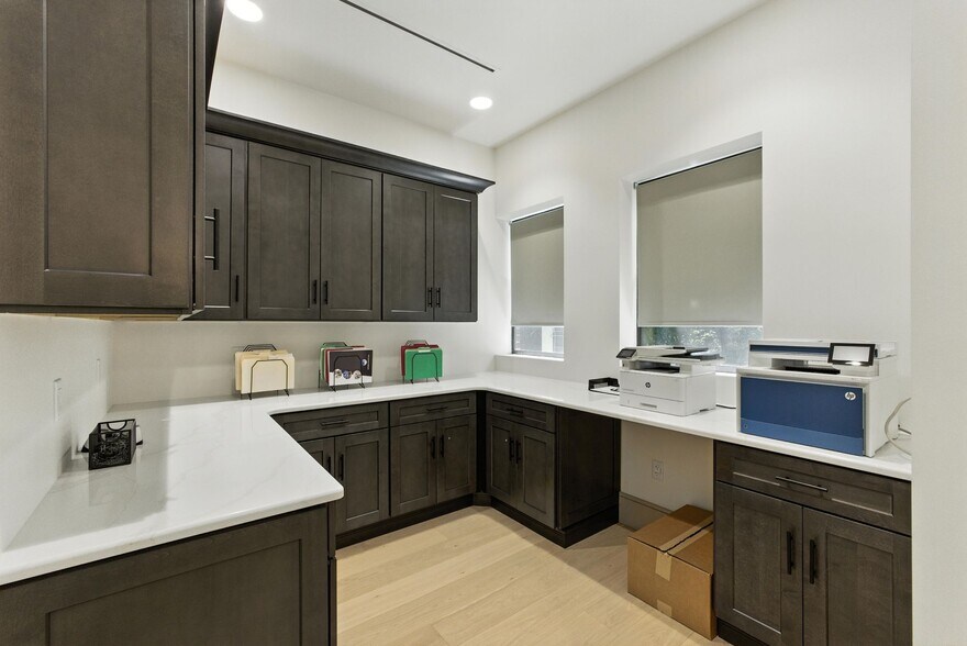 More Photos Of 125 Terra Mango Loop, Orlando Coworking Space