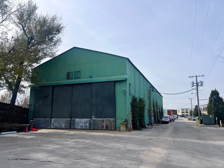 More Photos Of 3306 Charles Page Blvd, Tulsa Warehouse For Lease