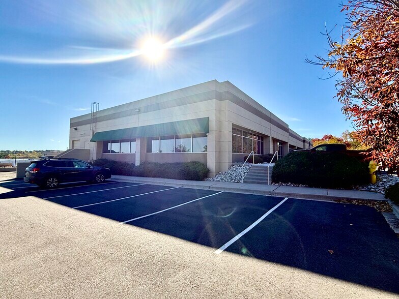 More Photos Of 4700 W 60th Ave, Arvada Light Manufacturing For Sale