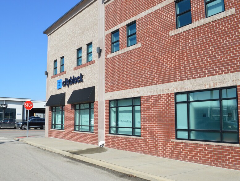 More Photos Of 2301 N Meridian St, Indianapolis Medical For Lease