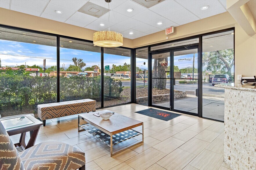 More Photos Of 5666 Seminole Blvd, Seminole Office For Sale