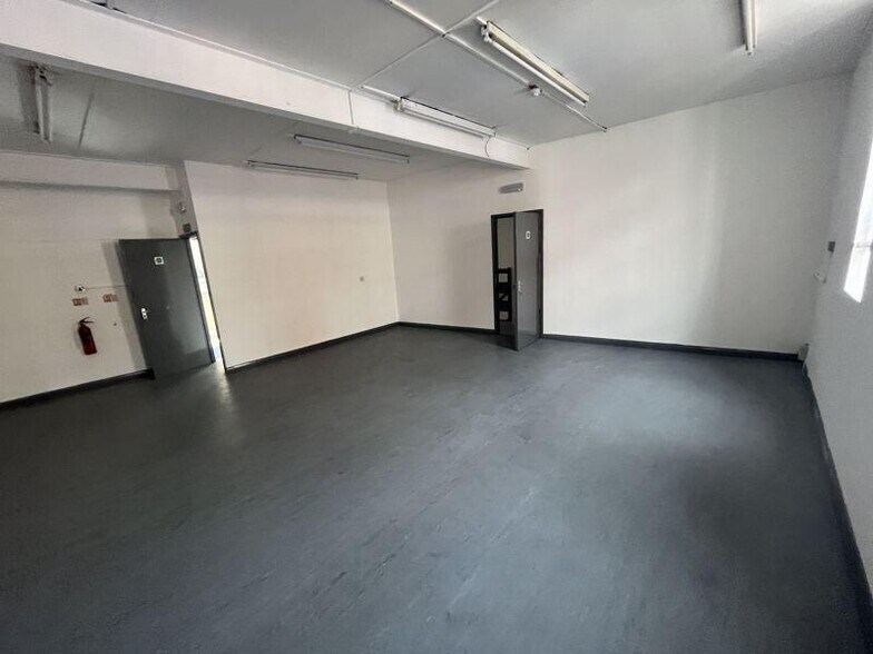 More Photos Of 8 High St, Ramsgate Storefront Retail Residential For Lease