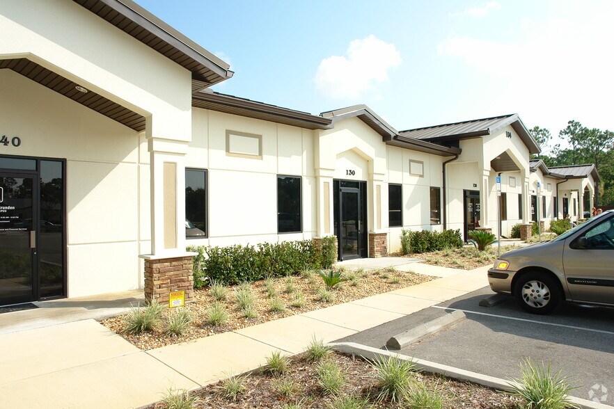 More Photos Of 104 La Costa Ln, Daytona Beach Office Residential For Lease