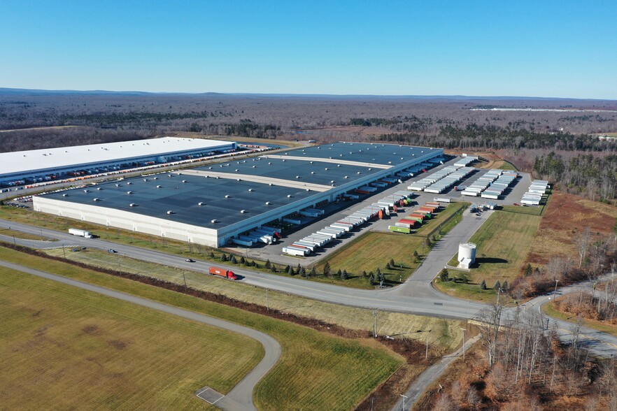 Primary Photo Of 2086 Corporate Center Dr W, Tobyhanna Distribution For Lease