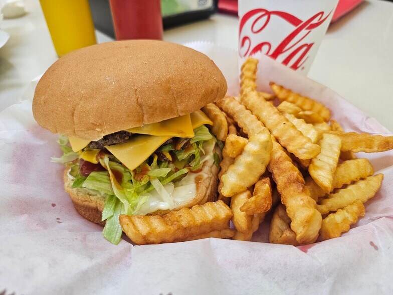 More Photos Of 3630 Thompson Bridge Rd, Gainesville Restaurant For Sale