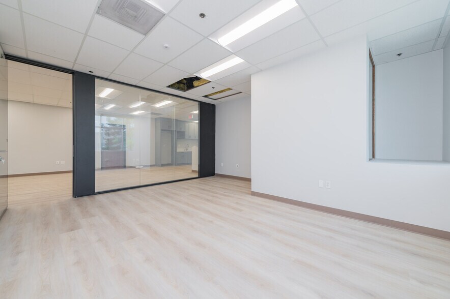 More Photos Of 9341 Irvine Blvd, Irvine Light Distribution For Lease