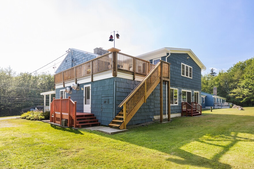 More Photos Of 344 Vt Route 100, West Dover Hotel For Sale