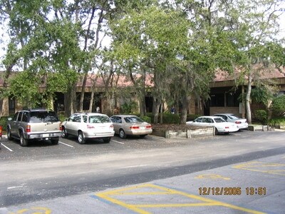 More Photos Of 31111-31125 US Highway 19 N, Palm Harbor Office For Lease
