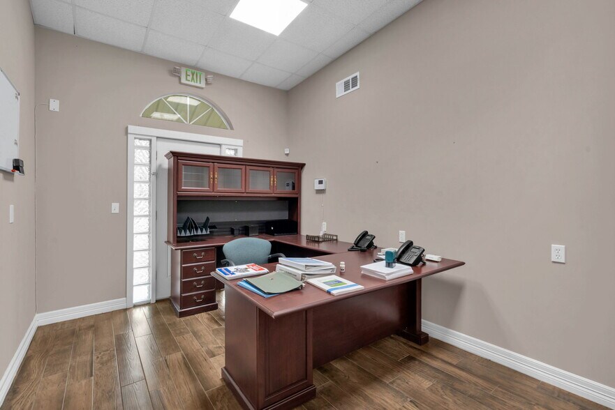 More Photos Of 22830 Fritz Ln, Spring Office Residential For Lease