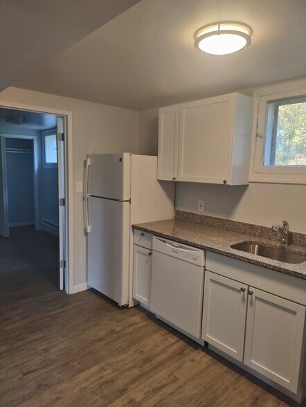 More Photos Of 1027 Cochran Mill Rd, Jefferson Hills Apartments For Sale